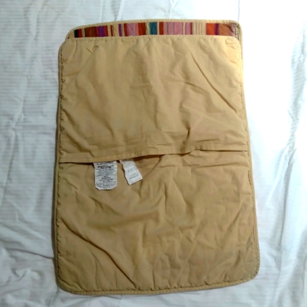 2 Cotton Pillow Shams Standard Size - Picture 3 of 7